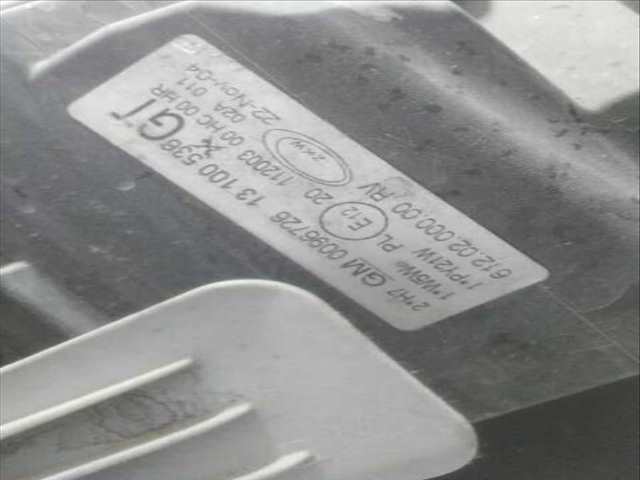 Foto 3ª: Faro Derecho Opel Corsa 1.3 16V CDTI CAT Z 13 DT - LN9) 69CV 51KW [D-Z13DT] (2005)