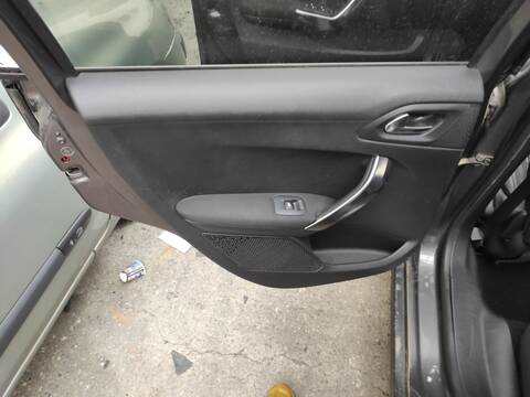 Tapizados Cartoneras Peugeot 2008 BH01