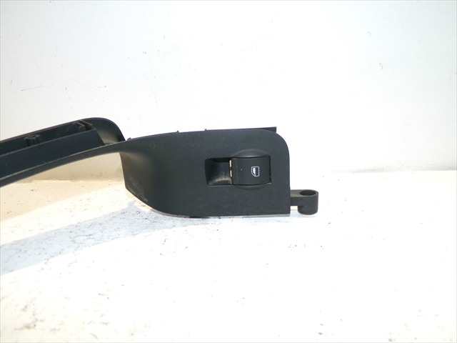 Foto 2ª: Botonera Elevalunas Seat Exeo 2.0 TDI RANCHERA 2009-2013 [CAG] (2010)
