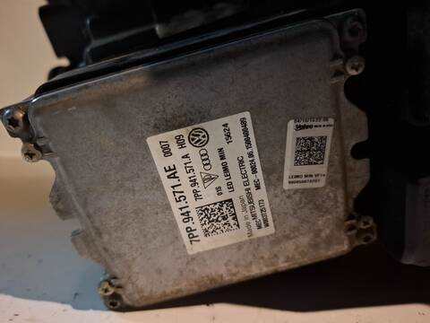 Foto 2ª: Faro Izquierdo Volkswagen Transporter MIXTO PLUS 4MOTION 150CV