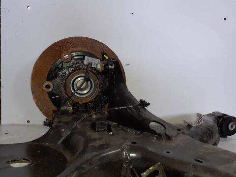 Foto 2ª: Brazo Suspension Trasero Izquierdo Mercedes Clase V 200 V 250 CDI/BT AVANTGARDE 4MATIC 447.813) 190CV 140KW (2014)