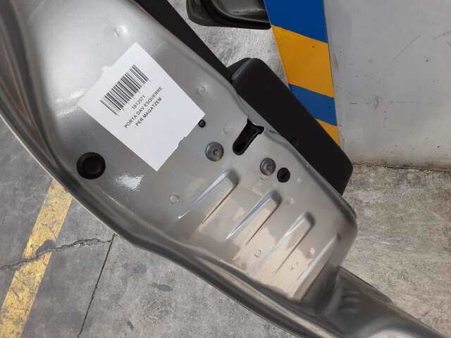 Foto 3ª: Puerta Delantera Izquierda Peugeot 308 1.6 HDI112CV 0CV [9HR] (2011)