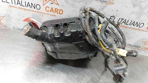 Foto 3ª: Caja Reles Fusibles Kia Rio CONCEPT 84CV 62KW [G4LA] (2020)