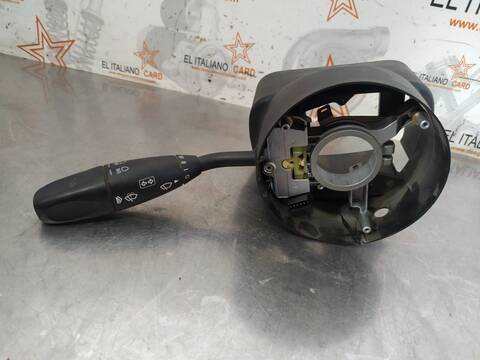 Foto 3ª: Mando Luces Mercedes Sprinter 310/313/316 CDI 906.631/633/635/637) 129CV 95KW CAJA CERRADA [646985] (2007)