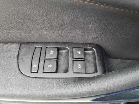 Botonera Elevalunas Opel Zafira EXPRESSION START/STOP 120CV 88KW