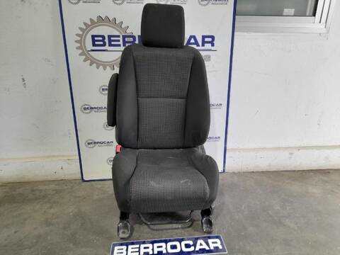 Asiento Delantero Izquierdo Toyota Verso 2.2 D-CAT 177CV