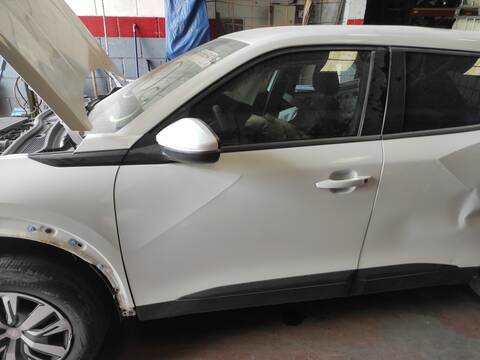 Puerta Delantera Izquierda Peugeot 2008 HN05