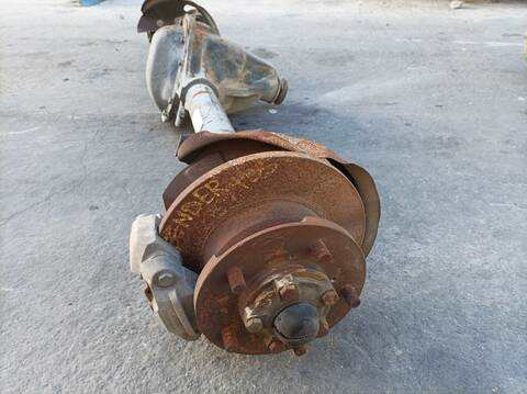 Foto 2ª: Puente Trasero Land Rover Defender 2.5 TD5 122CV 90KW (1996)