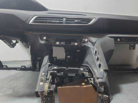 Foto 3ª: Kit Airbag Peugeot 3008 ALLURE PACK 131CV 96KW [YH01] (2021)