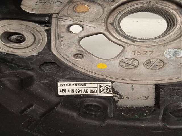 Foto 2ª: Volante Audi A8 3.7 V8 40V CAT BFL) 280CV 206KW (2002)