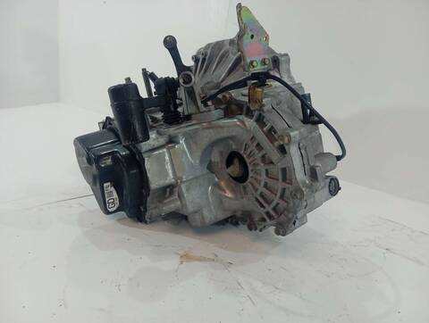 Foto 3ª: Caja Cambios Mazda 6 1.8 ACTIVE 5-PTAS.) BERLINA 120CV 88KW [L8] (2005)