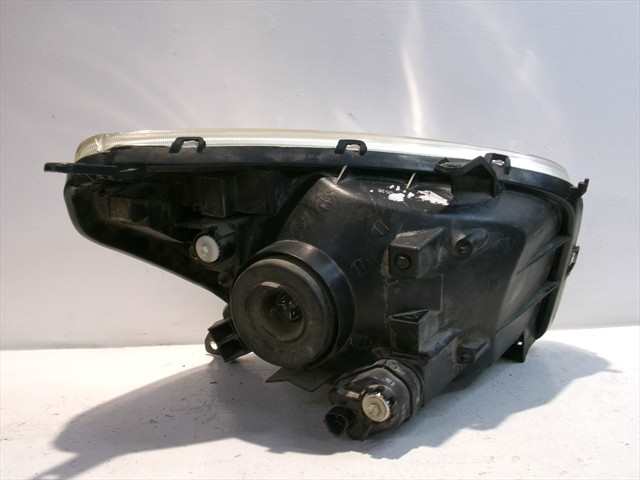 Foto 2ª: Faro Izquierdo Toyota Rav4 2.0 G 5P 110KW [1AZFE] (2001)