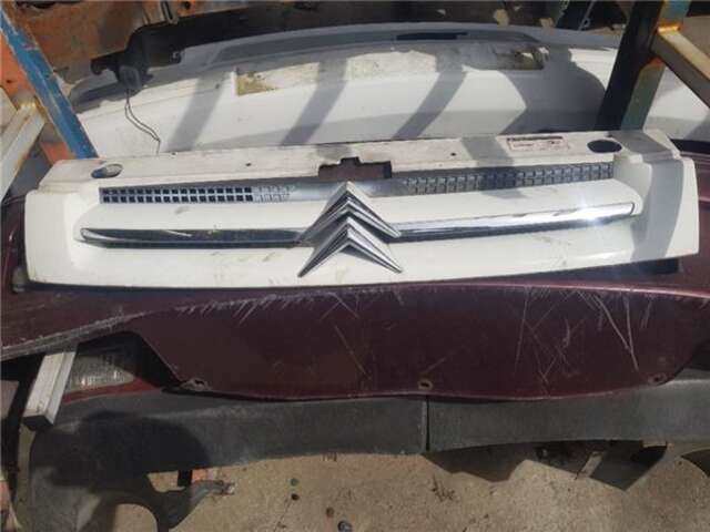 Rejilla Delantera Citroen Berlingo 1.6 HDI 75 X COMBI [1.6 LTR. - 55 KW 16V HDI]