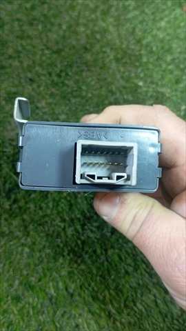 Foto 2ª: Caja Reles Fusibles Lexus LX 4.7 G 470 V8 (2002)