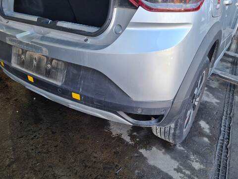 Foto 3ª: Paragolpes Trasero Dacia Sandero STEPWAY ESSENTIAL 91CV 67KW [H4D470] (2022)