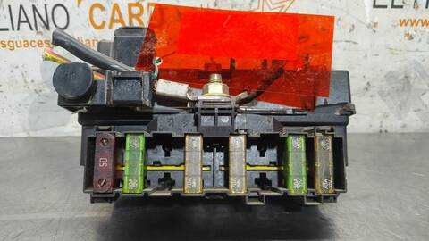 Foto 2ª: Caja Reles Fusibles Peugeot 307 XR 90CV 66KW [D-RHY] (2001)