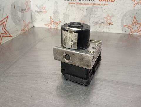 Foto 3ª: Abs Ford Focus AMBIENTE D) BERLINA 116CV 85KW [KKDA] (2006)