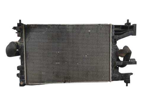 Foto 3ª: Radiador Motor Opel Astra 1.3 CDTI 35) (2010)