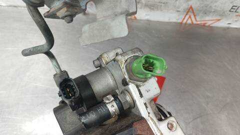 Foto 3ª: Bomba Inyeccion Volvo S80 D5 EXECUTIVE BERLINA 185CV 136KW [5244T4] (2007)