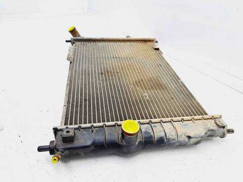 Foto 3ª: Radiador Motor Opel Astra BASICO BERLINA 90CV 66KW [C18NZ] (1993)