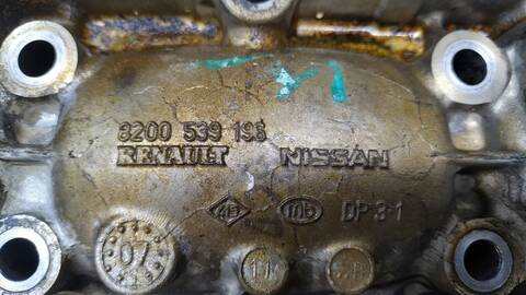 Foto 2ª: Culatin Nissan X-Trail XE 150CV 110KW T31) [M9R] (2008)