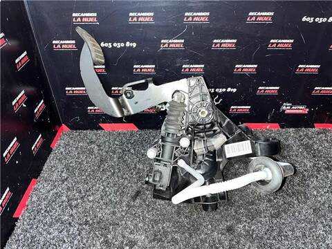 Pedal Embrague Renault Trafic L1H1 3 0T 8/9 ASIENTOS) EQUILIBRE BLUE DCI FAP CAT 110CV 81KW