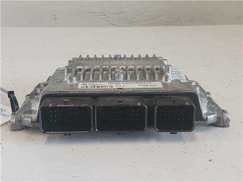 Centralita Motor ECU Volvo C30 2.0 D 136CV 100KW