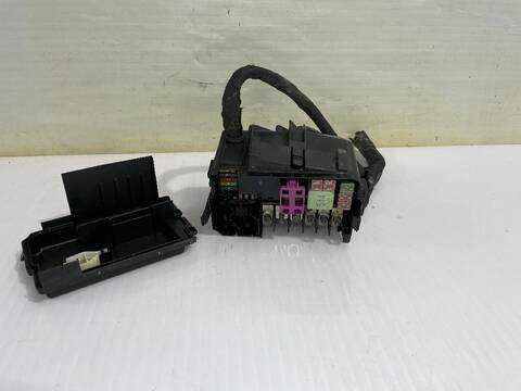 Caja Reles Fusibles Volkswagen Polo ADVANCE BLUEMOTION 90CV