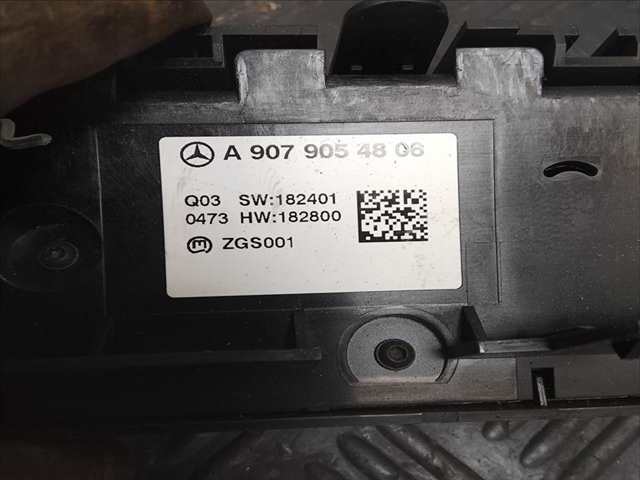 Foto 4ª: Mando Calefacción A. A. Mercedes Sprinter 2.2 CDI 143CV (2019)