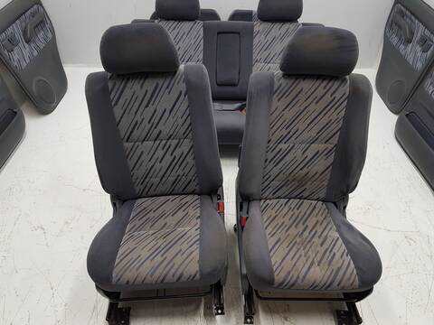 Foto 3ª: Juego Asientos Completos Toyota Land Cruiser TD VX 5-PTAS.) KZJ95) (1996)