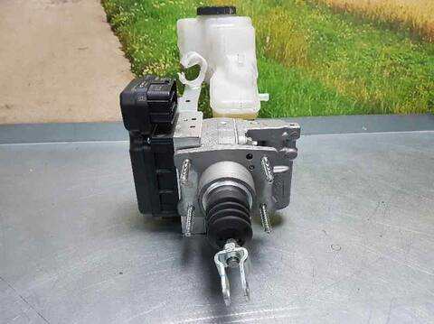 Foto 3ª: Bomba Freno Toyota CHR HYBRIDID 98CV 72KW [2ZR] (2018)