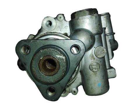 Foto 2ª: Bomba de Direccion Audi A4 2.7 TDI (2004)