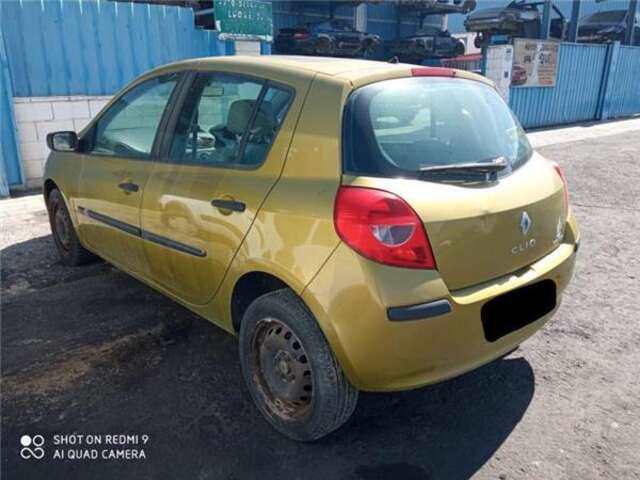 Foto 2ª: Piloto Trasero Derecho Renault Clio 1.4 16V [K4J780]