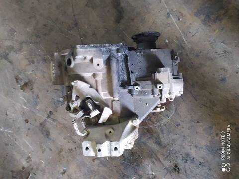 Foto 4ª: Caja Cambios Audi A3 1.9 TDI AMBITION QUATTRO 130CV 96KW [ASZ] (2001)