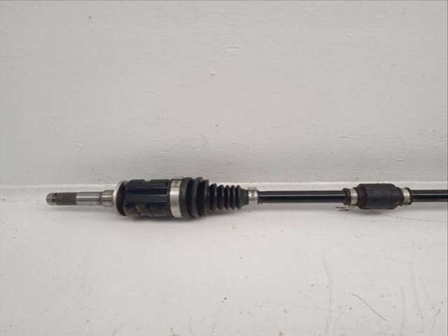 Foto 3ª: Transmision Delantera Derecha Toyota Yaris 1.5 HYBRID MXPH10) 116CV 85KW