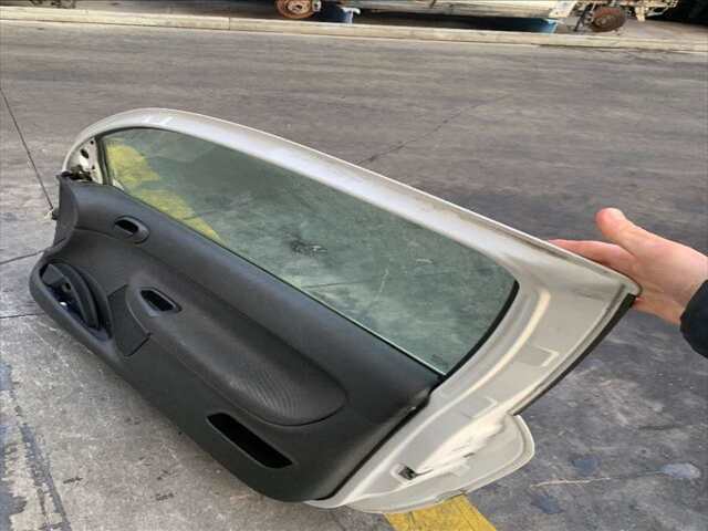 Foto 3ª: Puerta Delantera Derecha Peugeot 206 1.4 HDI 70CV [8HZ] (2009)