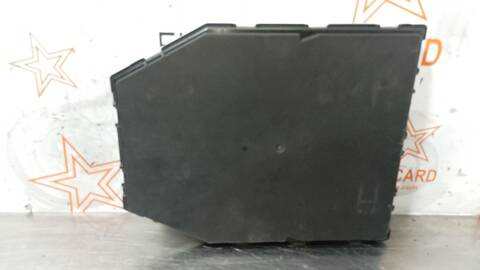 Foto 2ª: Caja Reles Fusibles Mercedes Clase A 140 A 200 177.087) 163CV 120KW (2018)