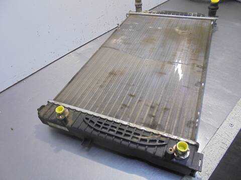 Foto 2ª: Radiador Motor Volkswagen Passat ADVANCE BERLINA 130CV 96KW [AVF] (2003)