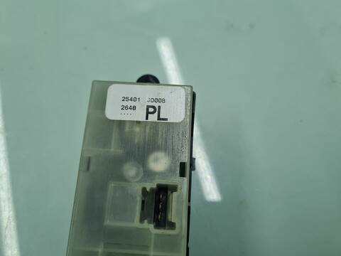 Foto 3ª: Botonera Elevalunas Nissan Qashqai GASOLINA (2009)