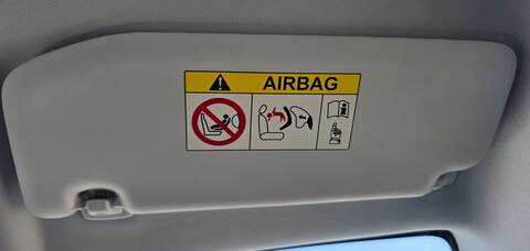 Parasol Derecho Peugeot 2008 HMZ