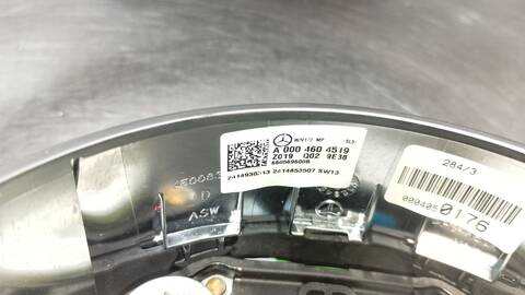 Foto 4ª: Volante Mercedes Clase A 140 A 200 177.087) 163CV 120KW (2018)