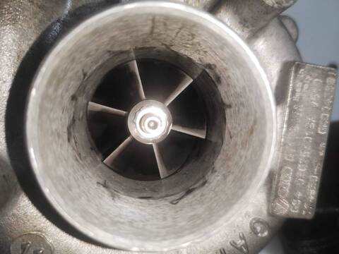 Foto 2ª: Turbocompresor Volkswagen Touran AZV (2004)