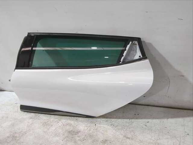 Foto 3ª: Puerta Trasera Izquierda Renault Clio 0.9 TCE 90 90CV [H4B 400 H4B 412 H4B 408] (2012)
