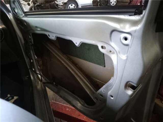 Foto 3ª: Puerta Delantera Derecha Seat Ibiza 1.4 ERENCE [1.4 LTR. - 51 KW TDI CAT (BNM)]