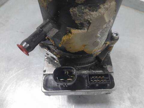 Foto 2ª: Bomba de Direccion Citroen C5 EXCLUSIVE BERLINA 140CV (2007)