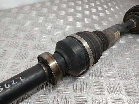 Foto 3ª: Transmision Delantera Derecha Volvo XC 90 D5 KINETIC 5 ASIENTOS) 136KW) 185CV [D5244T4] (2006)