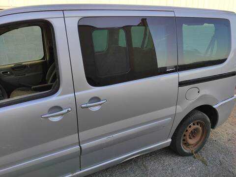 Puerta Lateral Corredera Izquierda Fiat Scudo 2.0 D 136CV 100KW 272) COMBI RHK