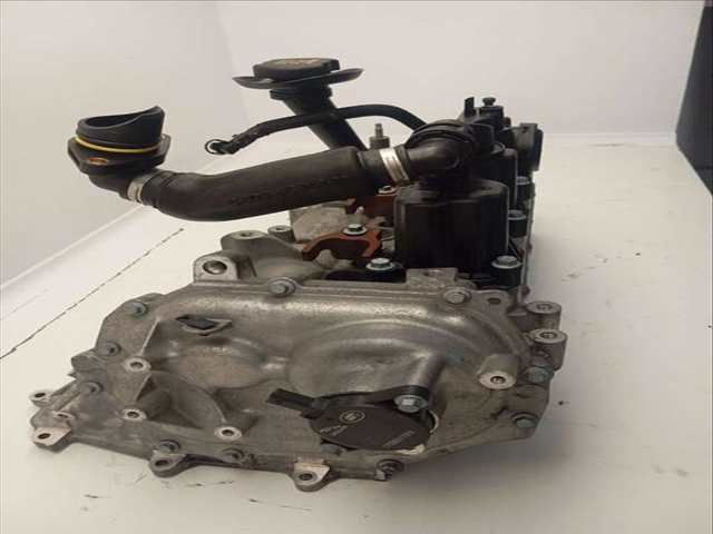 Foto 3ª: Culata Land Rover Discovery SE 180CV 132KW [204DTD] (2021)