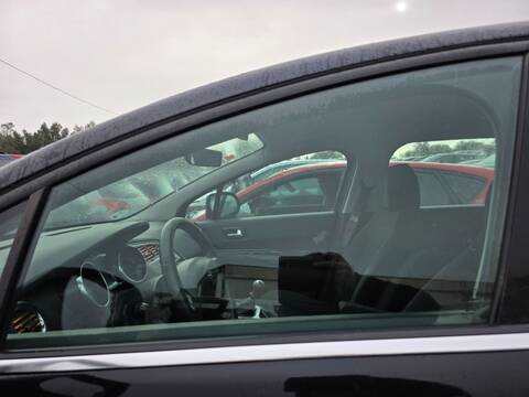 Luna Delantera Izquierda Peugeot 5008 BHZ