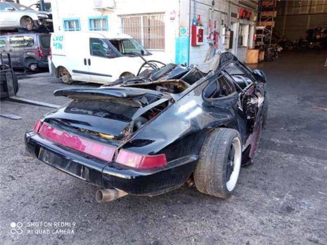 Foto 2ª: Bomba Embrague Porsche 911 3.6 CARRERA 4 [M 64.01]